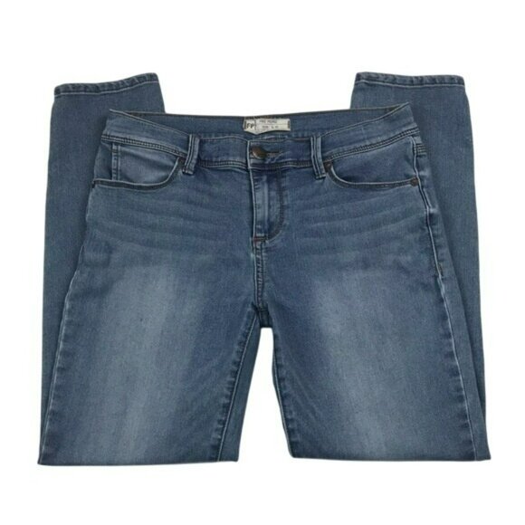 Free People Hi Rise Cropped Jeans EUC - Picture 6 of 11